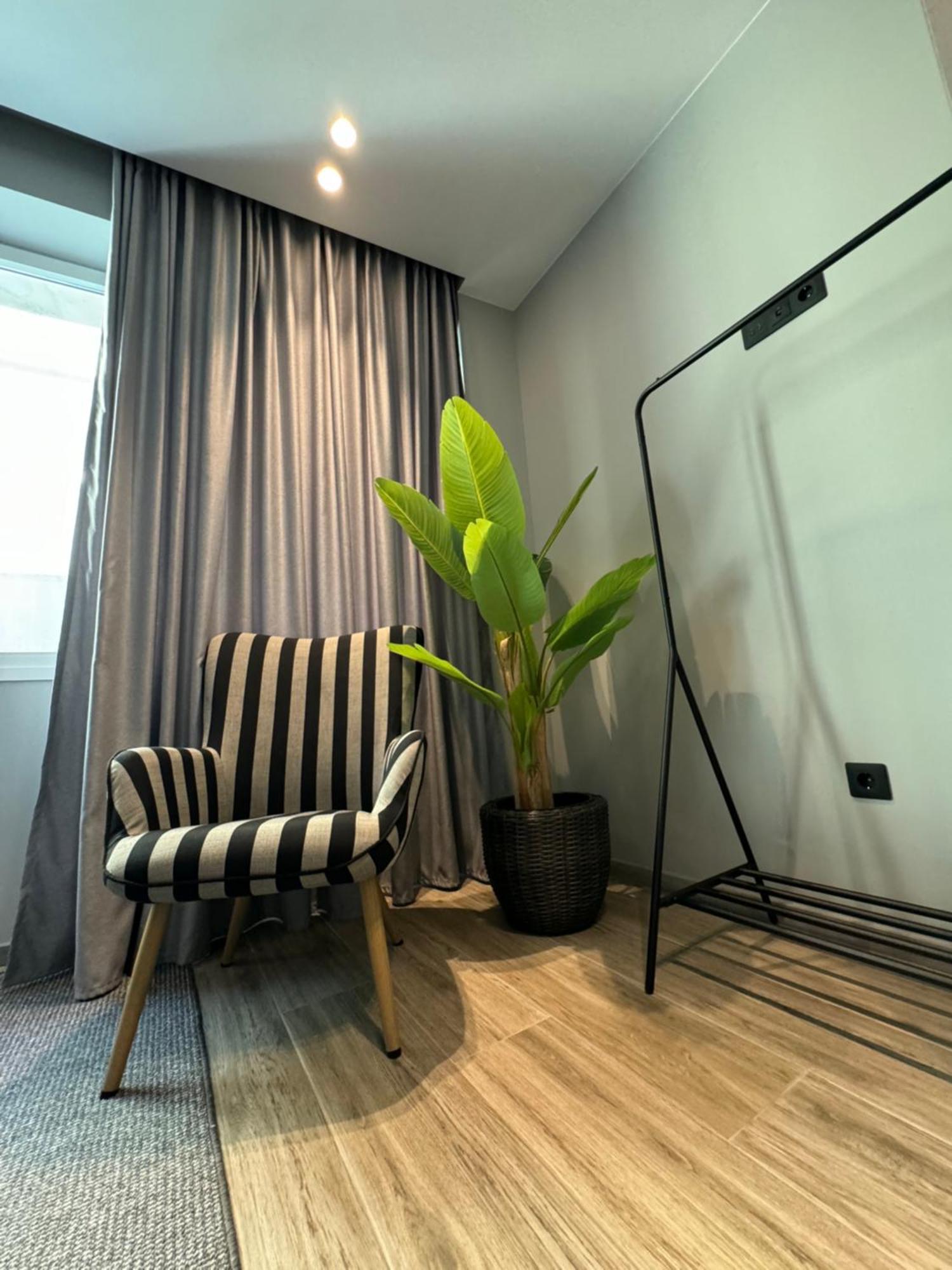 No9, Chic & Modern 2Bdr Apartment In The Centre Of Thessaloniki Tessalónica Exterior foto